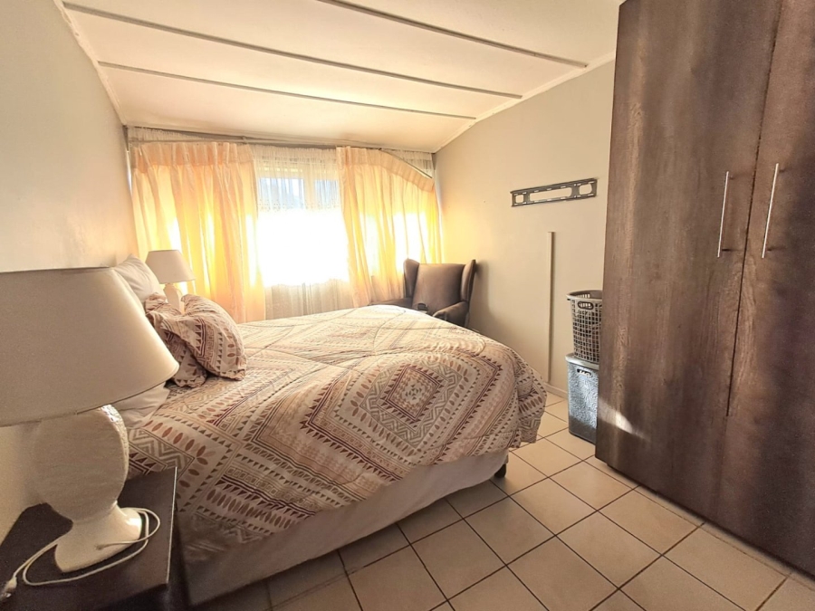2 Bedroom Property for Sale in Sasolburg Ext 2 Free State